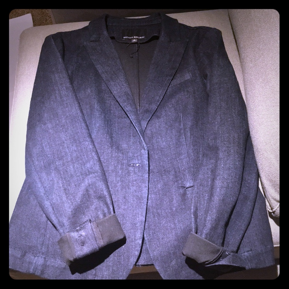 Banana Republic women’s blazer